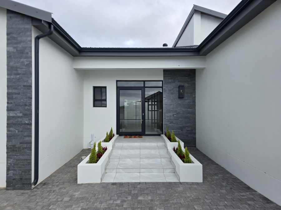 3 Bedroom Property for Sale in Fountains Estate Eastern Cape